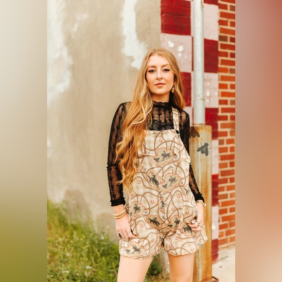 Reata Romper - Gingham - Picture 2 of 6